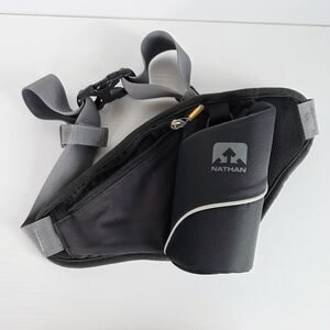 Nathan Triangle Waist Pack/Running Adjustable Black Belt
